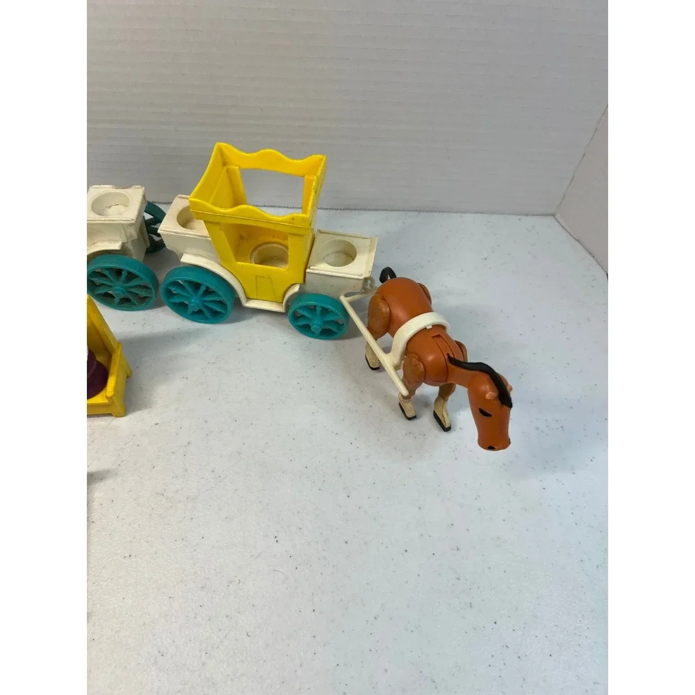 Vtg 1974 Fisher Price Little People Castle Queen Wood Body Carriage Horse Lot